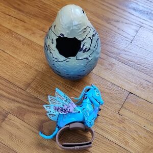 Disney AVATAR Blue Banshee Dragon Toy with Egg